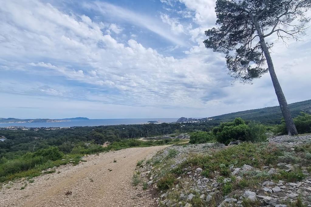 Maisonnette Chez L'Habitant La Ciotat Exteriör bild