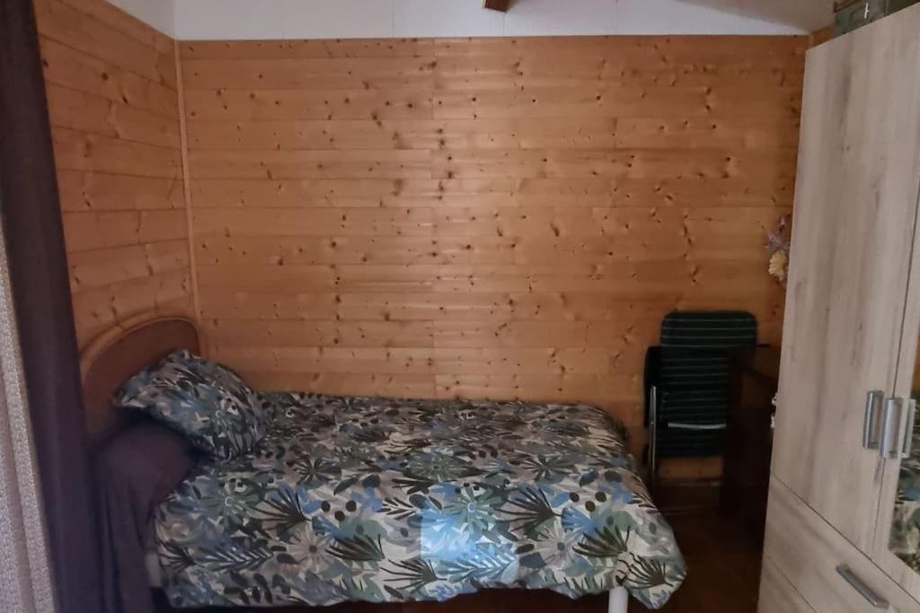 Maisonnette Chez L'Habitant La Ciotat Exteriör bild